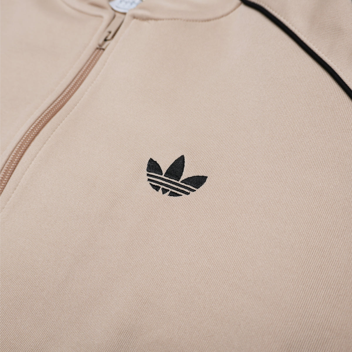 SST ADICOLOR CLASSICS LOOSE-FIT TRACK JACKET – BEIGE