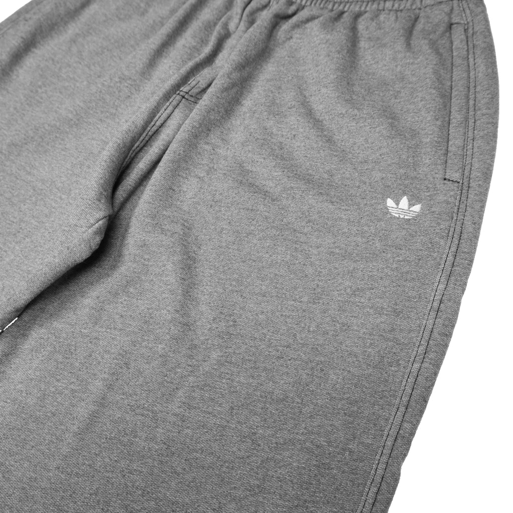 ADIDAS ORIGINALS TREFOIL ESSENTIALS MELANGE BAGGY PANTS – GREY