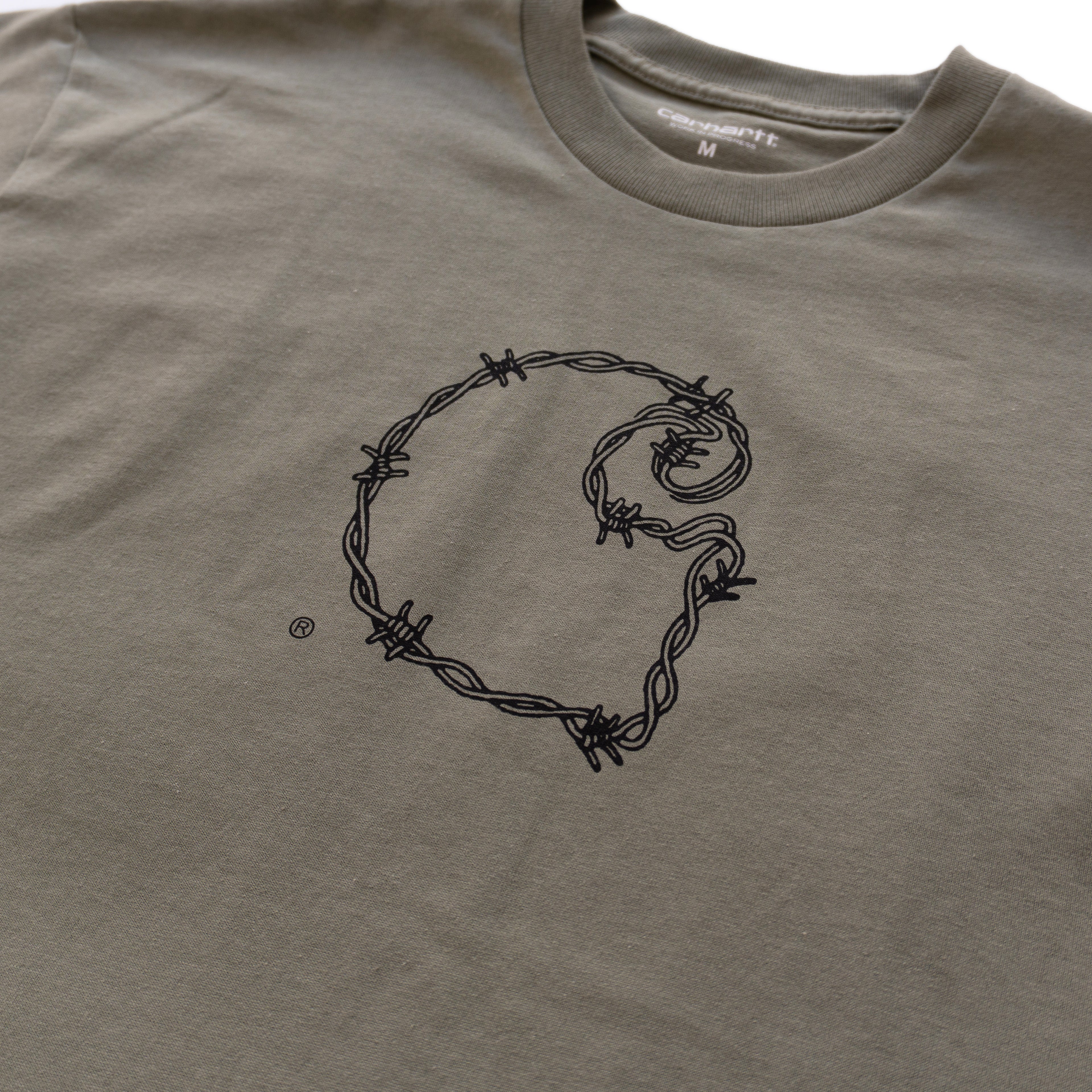 CARHARTT WIP BARBED WIRE C LOGO T-SHIRT – KHAKI