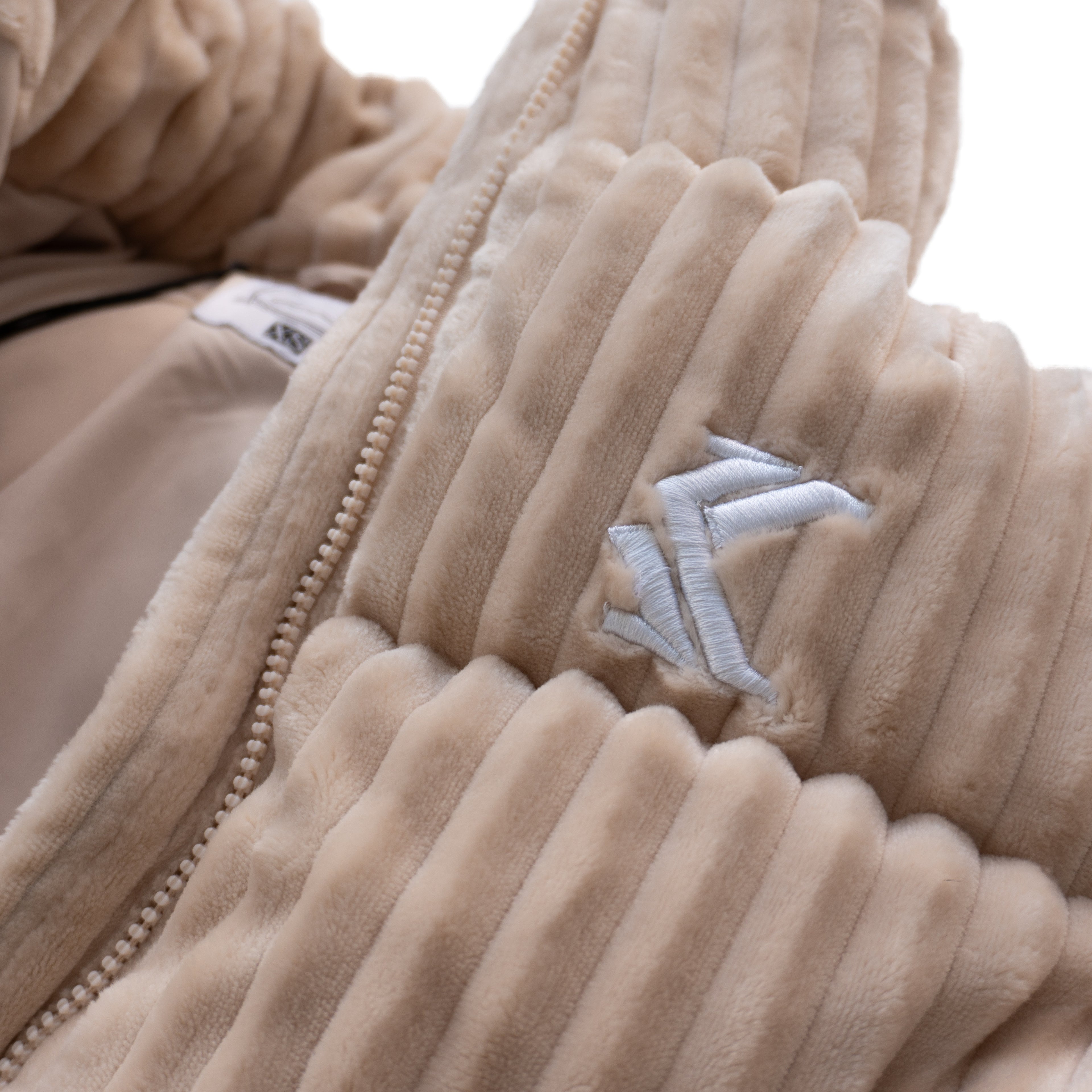 KARL KANI CORDUROY PUFFER JACKET – BEIGE (W)