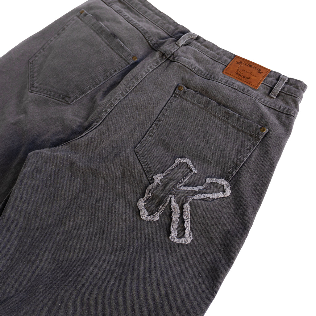 KARL KANI DISTRESSED LOGO JEANS – GREY