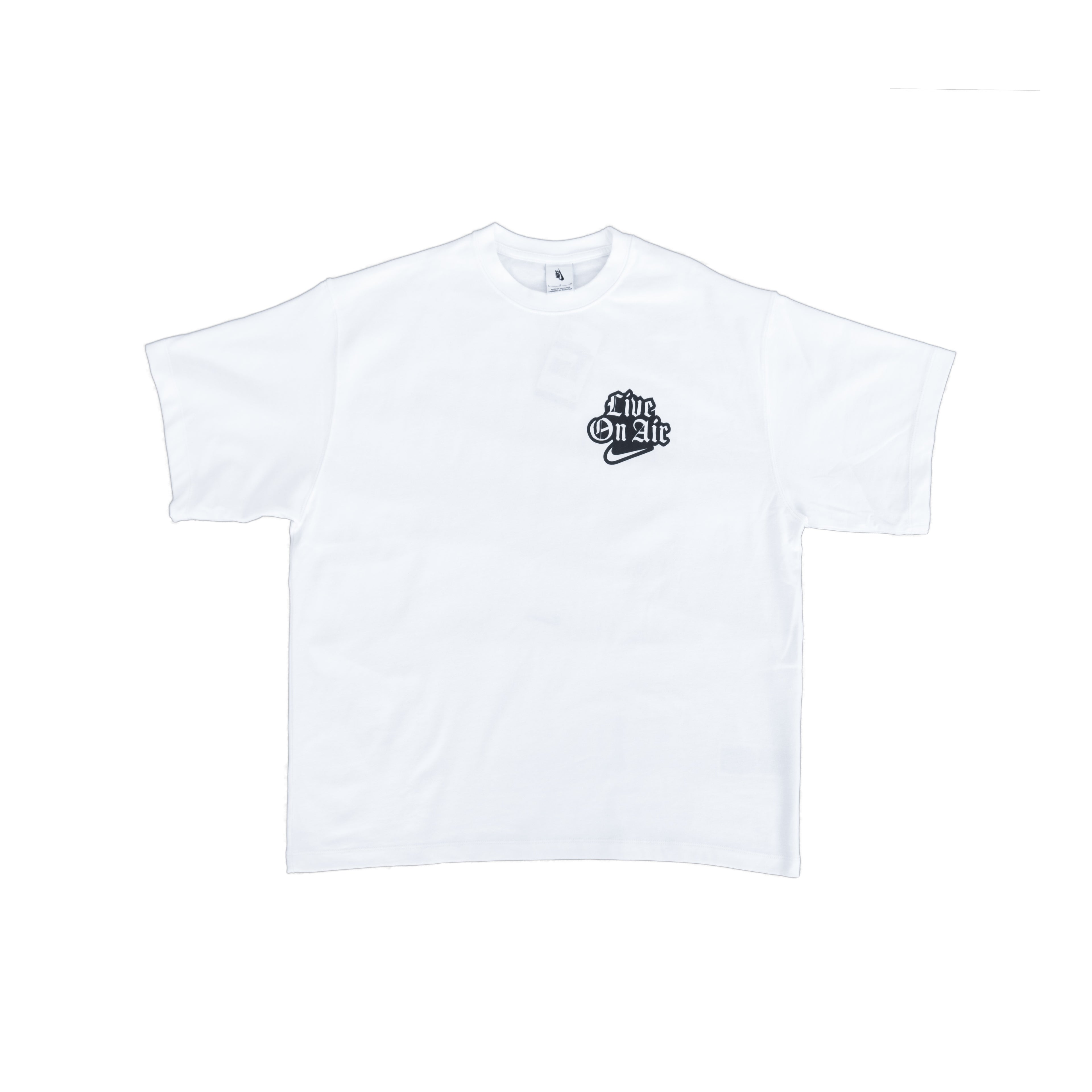 NIKE LIVE ON AIR GRAPHIC T-SHIRT – WHITE
