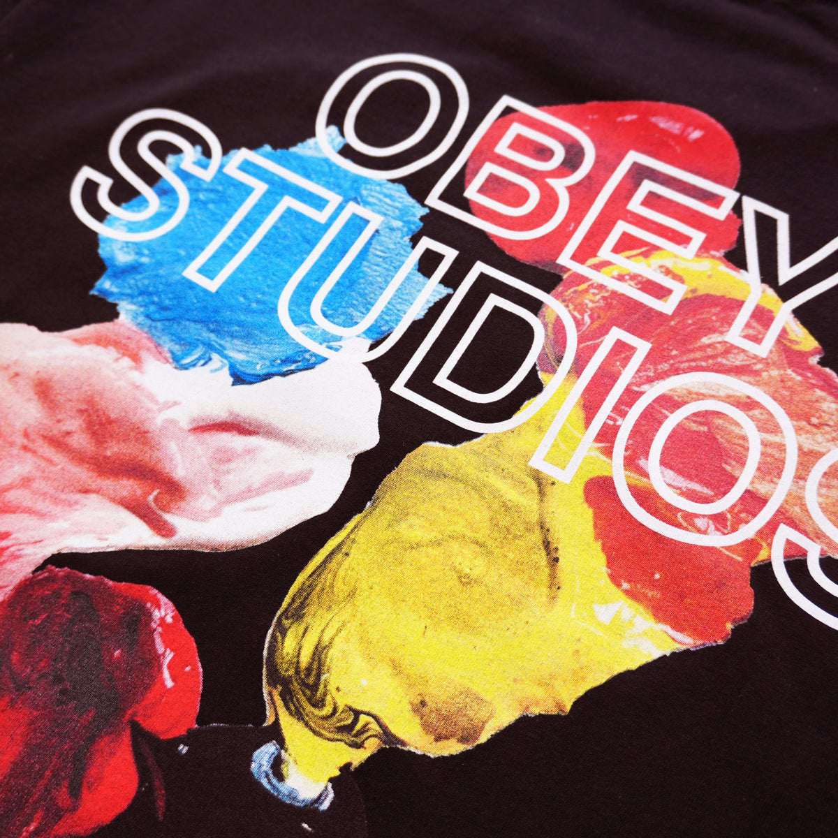 OBEY STUDIOS GRAPHIC T-SHIRT – BLACK
