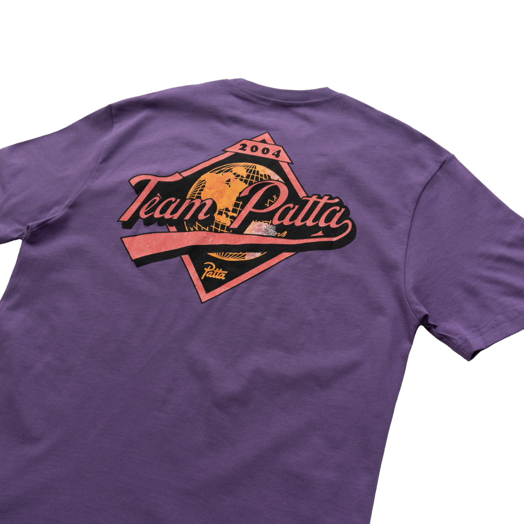 PATTA TEAM PATTA GRAPHIC T-SHIRT - PURPLE