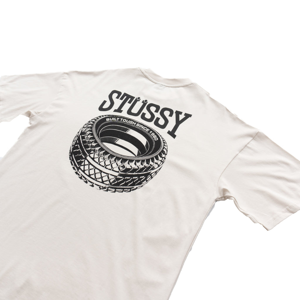 STÜSSY BUILT TOUGH GRAPHIC T-SHIRT – BEIGE